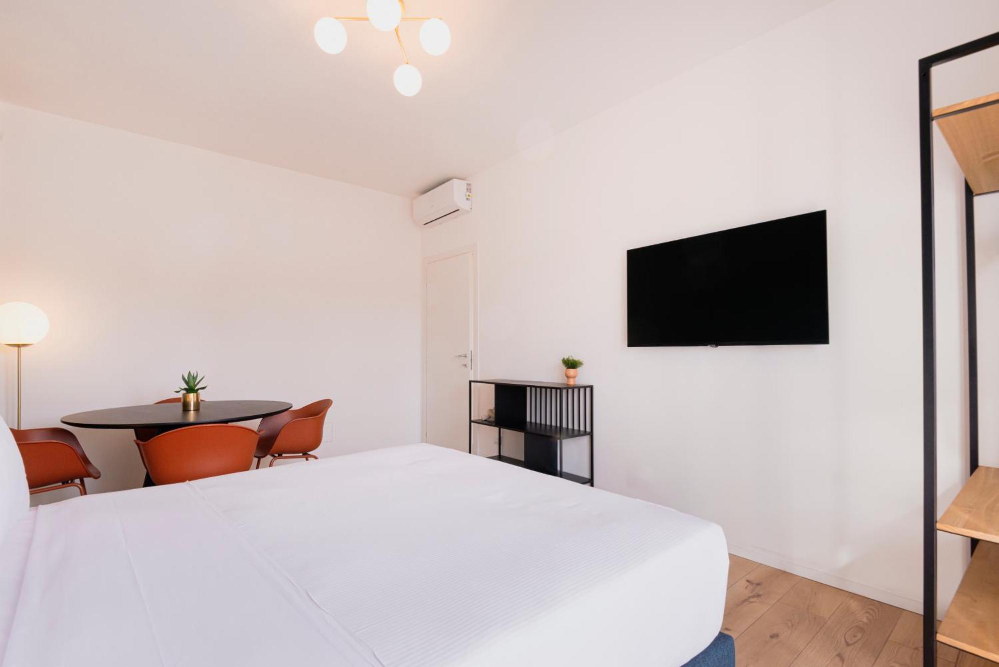 Relstay - Tortona มิลาน ภายนอก รูปภาพ